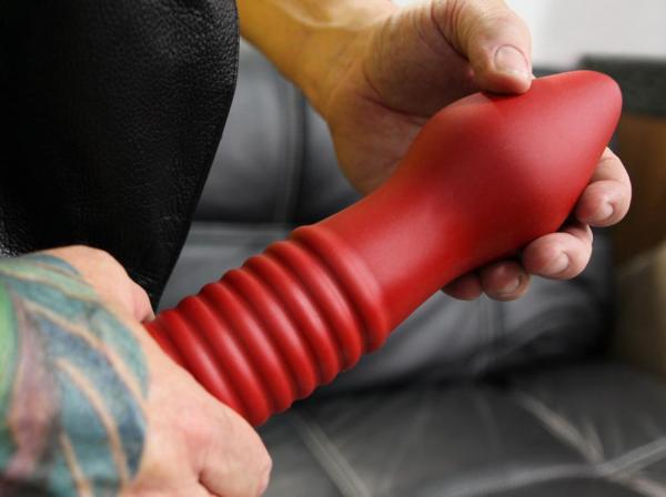 Tantus Fist Trainer- Ruby