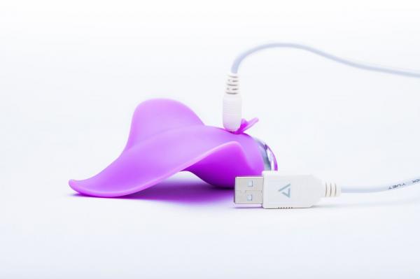 Clandestine Devices Mimic Manta Ray - Lilac