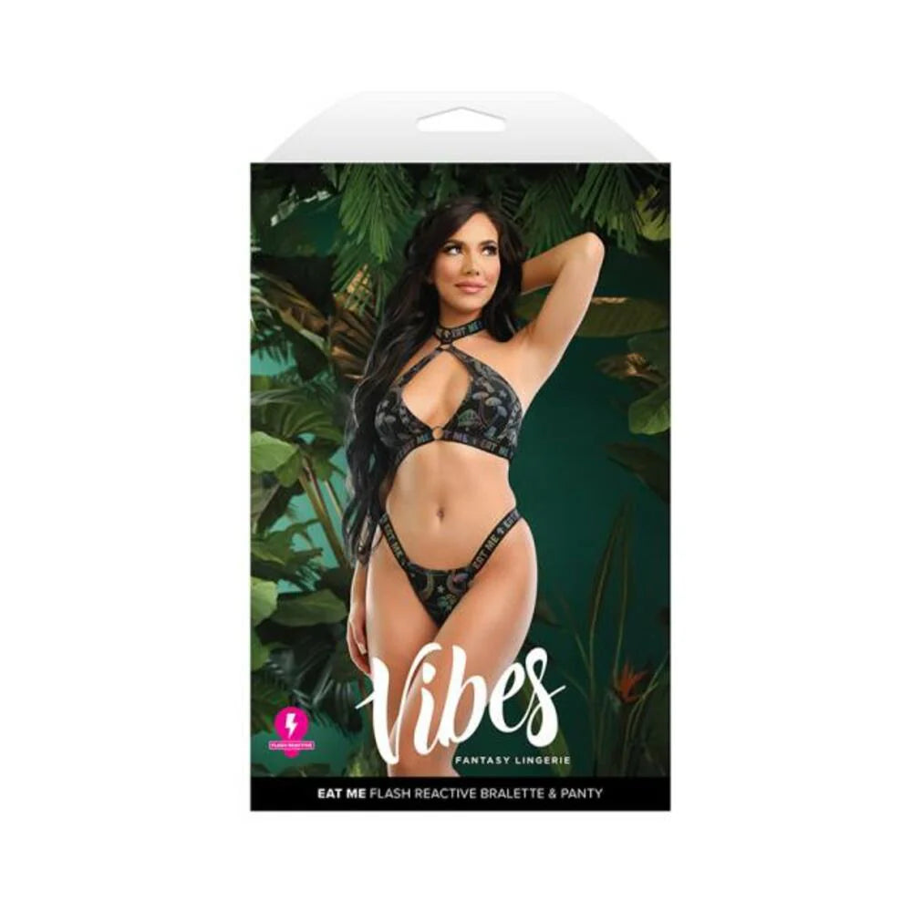 Fantasy Lingerie Vibes Eat Me Flash Reactive Mushroom-print Halter & Panty S/m