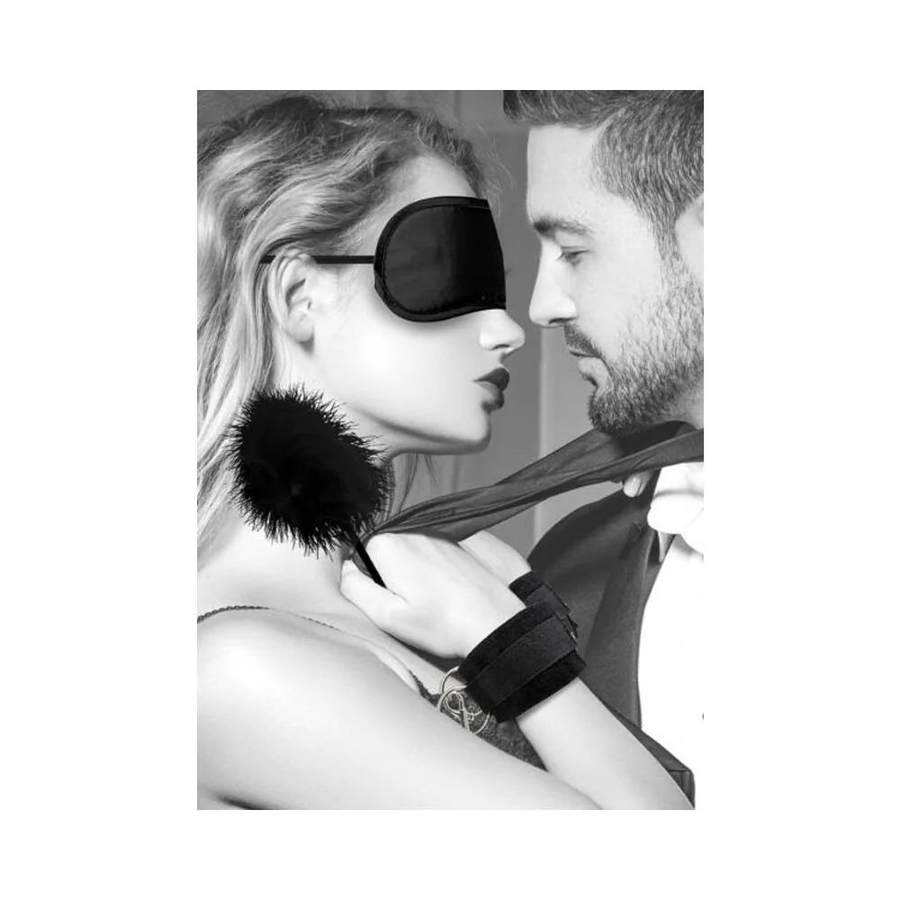 Ouch! Black & White Introductory Bondage Kit #2 Black