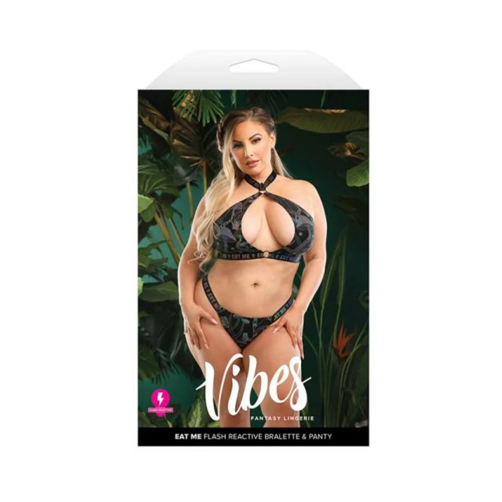 Fantasy Lingerie Vibes Eat Me Flash Reactive Mushroom-print Halter & Panty Queen Size